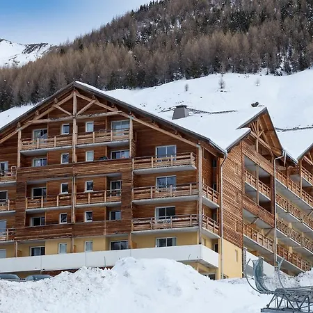 Aparthotel Les Cimes Du Val D'allos 3*